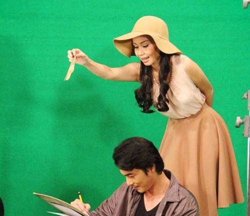 Sau scandal, Quách Ngọc Ngoan làm người tình của Cẩm Ly